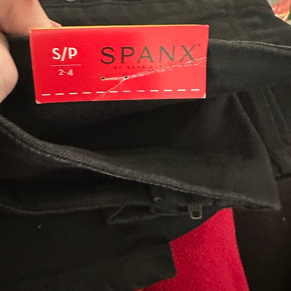 SPANX Women's High Rise Black Jeans - Picture 3 of 3